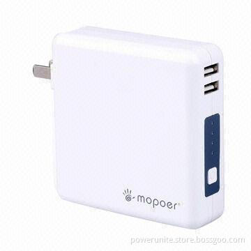 8,200mAh AC charger, UL plug for smartphone
